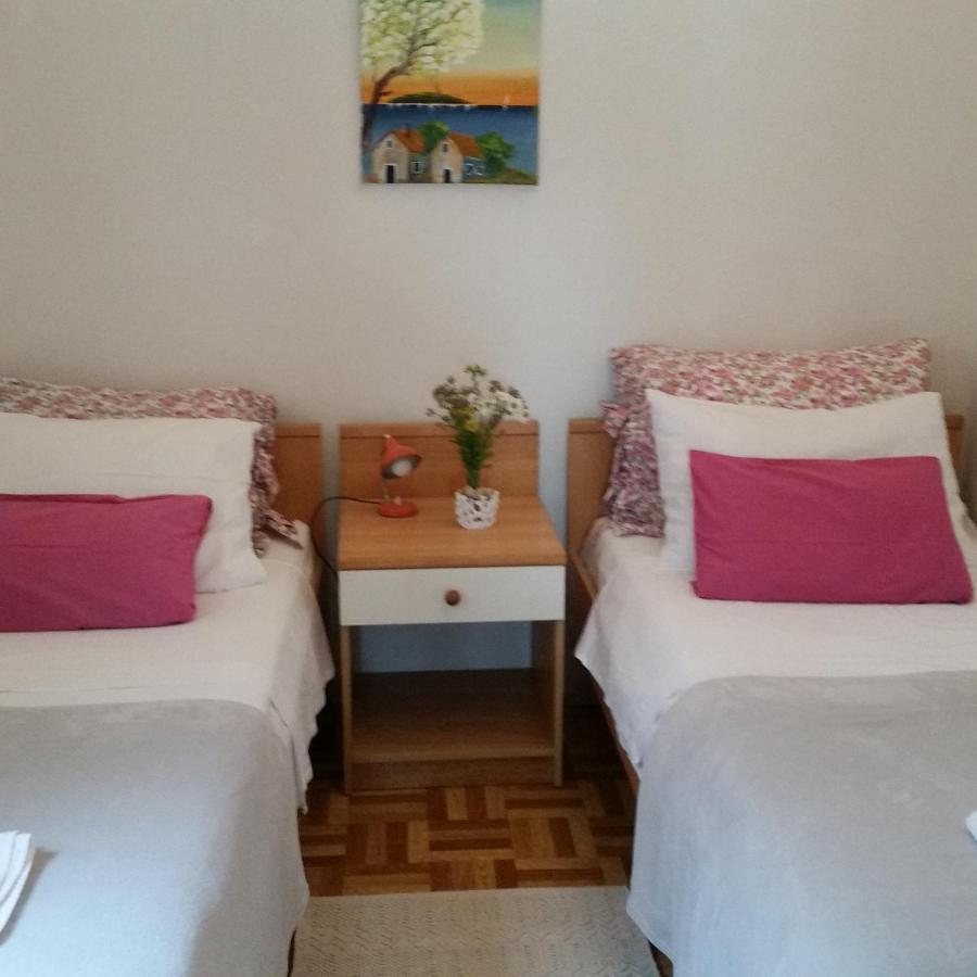 Mendula Apartment Rogac ภายนอก รูปภาพ